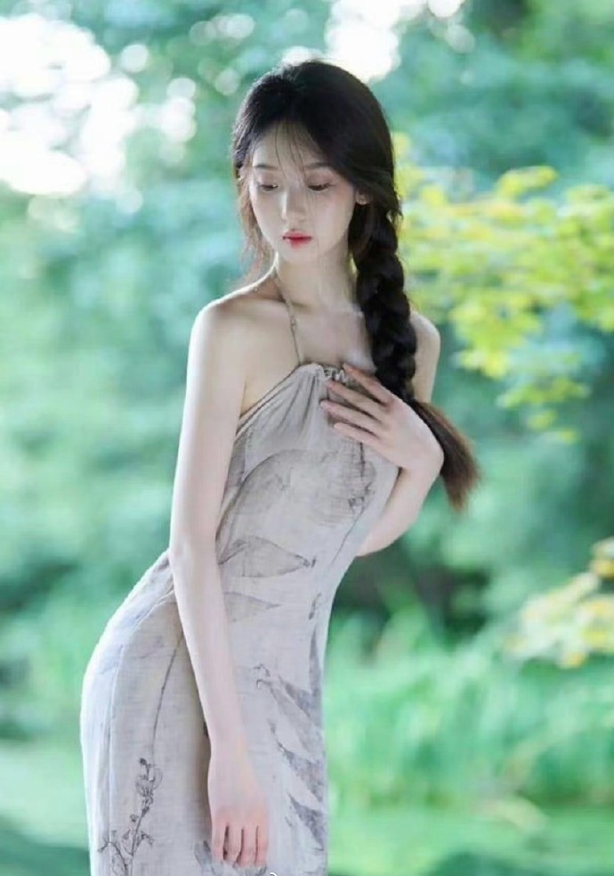 揭秘《九个弹孔》:梁威真实身份曝光,陈木青的虚伪与悲剧